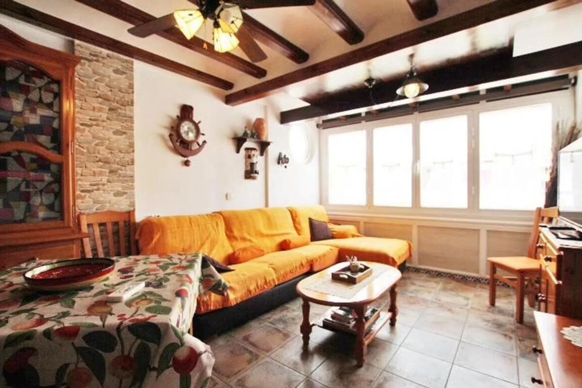 Apartament z 2 sypialniami, 73m² w Guardamar del Segura, Hiszpania [ID: 0152-498227]