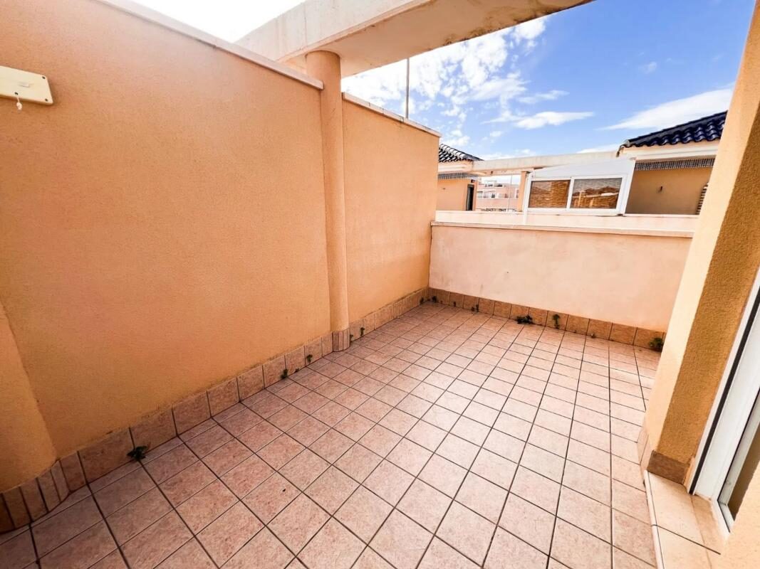 Townhouse with 3 bedrooms, 107m² in Pilar de la Horadada, Spain [ID: 0152-490373]
