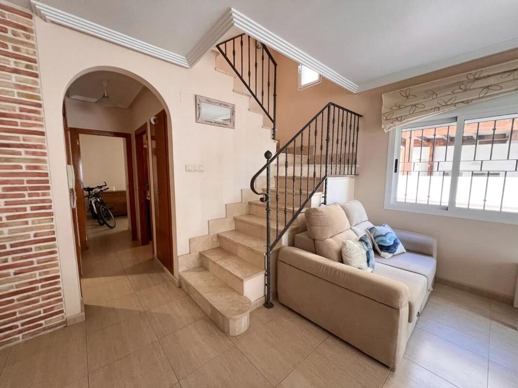 Townhouse with 3 bedrooms, 107m² in Pilar de la Horadada, Spain [ID: 0152-490373]