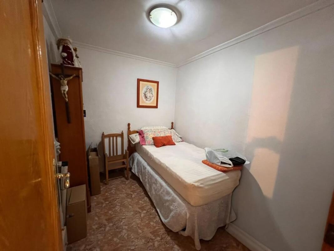 Apartament z 3 sypialniami, 110m² w Guardamar del Segura, Hiszpania [ID: 0152-488491]