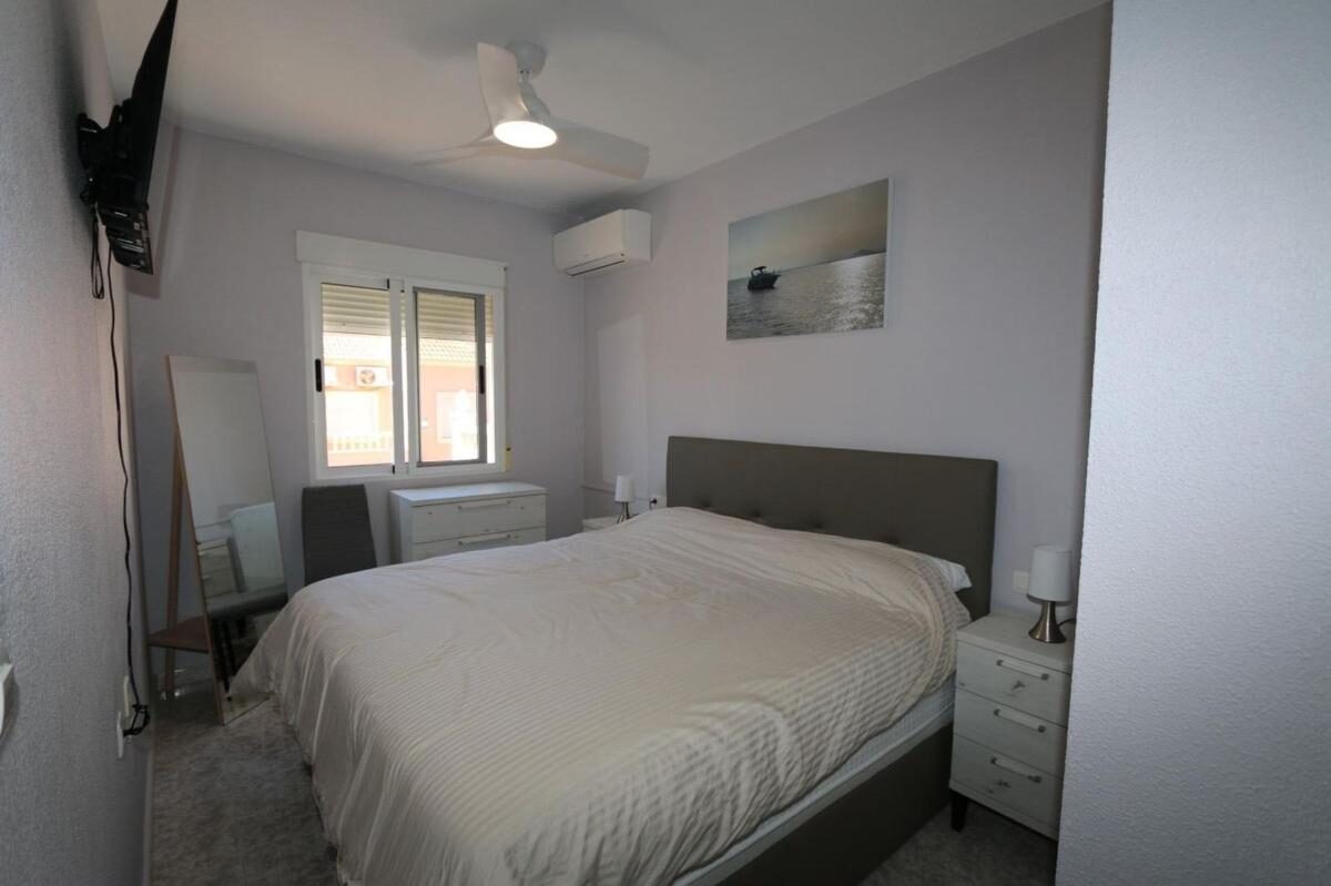 Apartments with 3 bedrooms, 104m² in Orihuela, Spain [ID: 0152-485073]