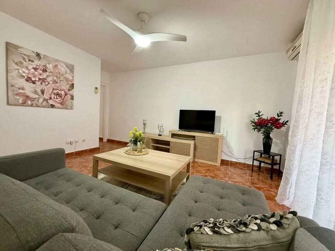 Квартира з 2 спальнями, 89м² в Торрев'єха, Іспанія [ID: 0152-481955]