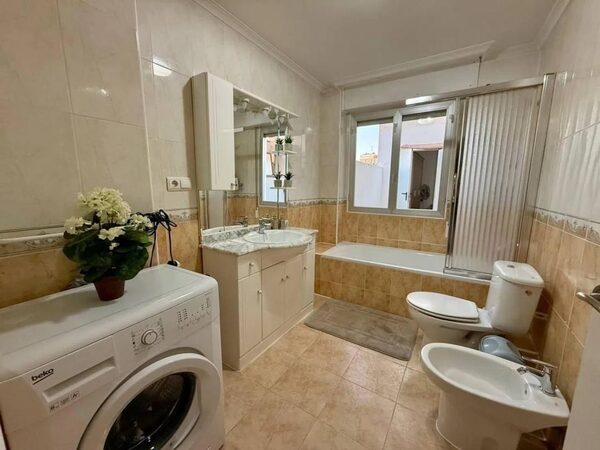 Квартира в Торрев'єха, Іспанія, 89м² - зображення 10