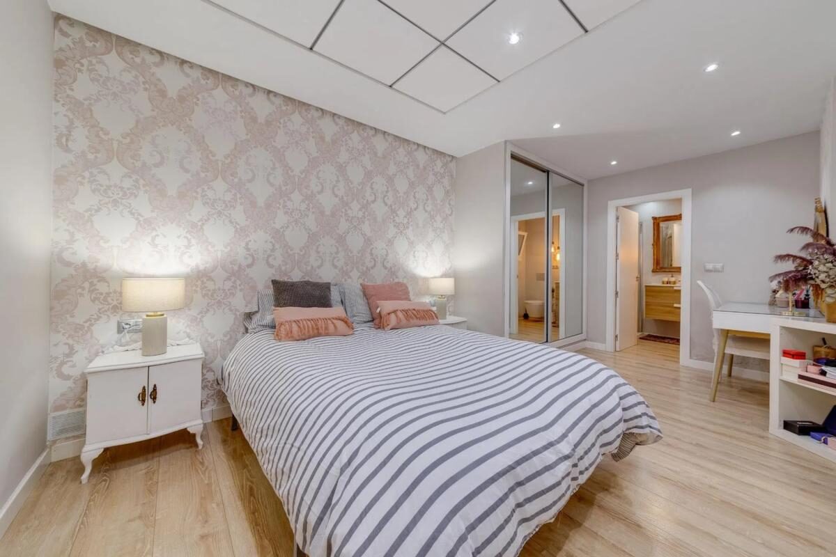 Квартира з 4 спальнями, 265м² в Торрев'єха, Іспанія [ID: 0152-481832]