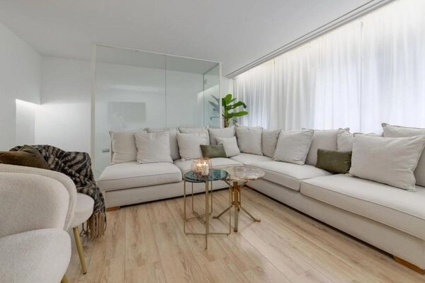 Квартира в Торрев'єха, Іспанія, 265м²