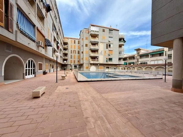 Квартира в Торрев'єха, Іспанія, 61м² - зображення 19