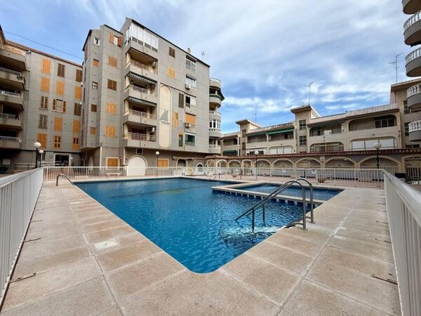 Квартира в Торрев'єха, Іспанія, 61м² - зображення 11
