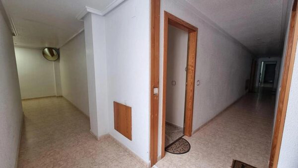 Квартира в Торрев'єха, Іспанія, 63м² - зображення 19