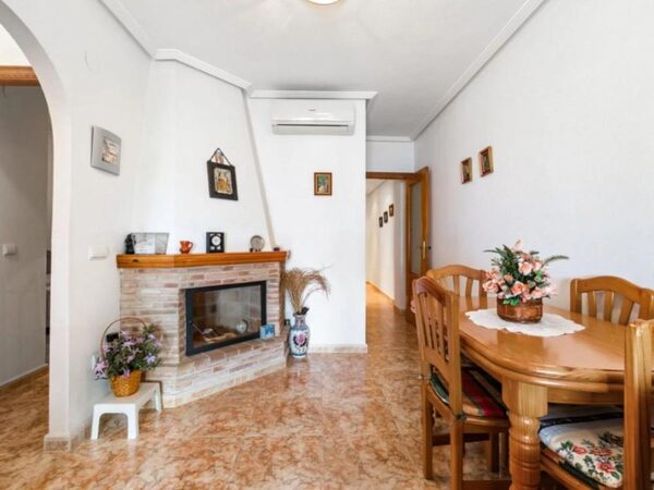 Квартира в Торрев'єха, Іспанія, 85м² - зображення 22