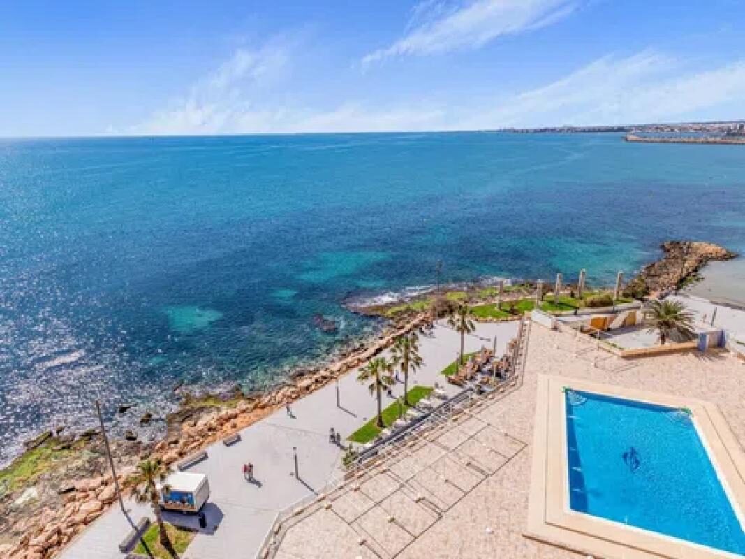 Apartment with 2 bedrooms, 86m² in Torrevieja, Spain [ID: 0152-480674]
