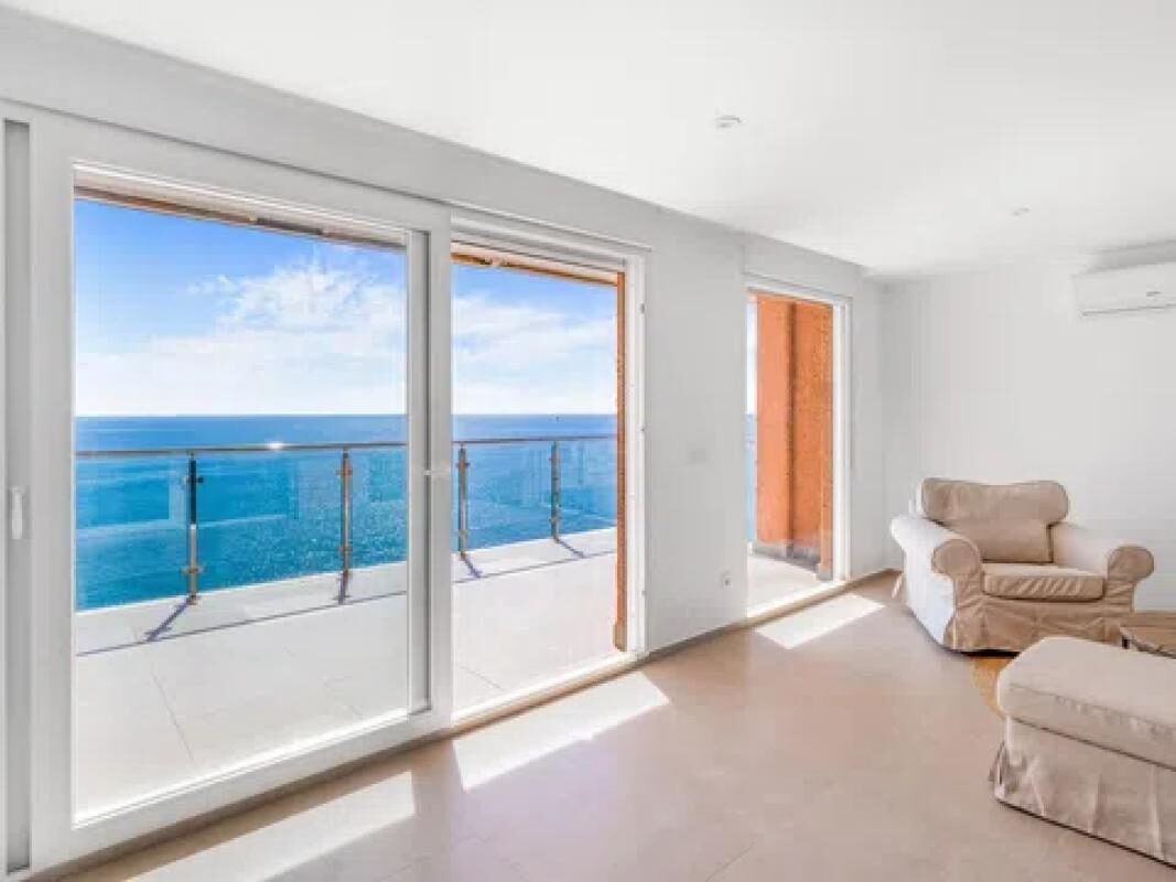 Apartment with 2 bedrooms, 86m² in Torrevieja, Spain [ID: 0152-480674]