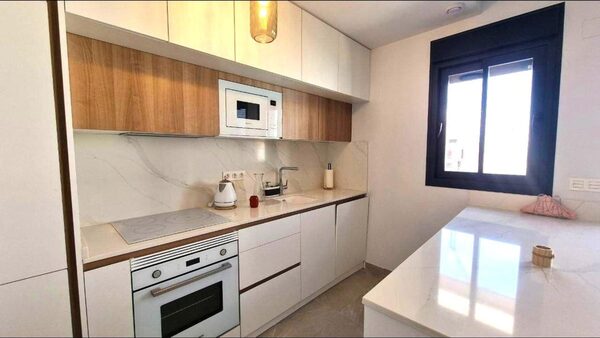 Квартира в Торрев'єха, Іспанія, 94м² - зображення 5