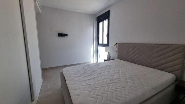 Квартира в Торрев'єха, Іспанія, 94м² - зображення 15