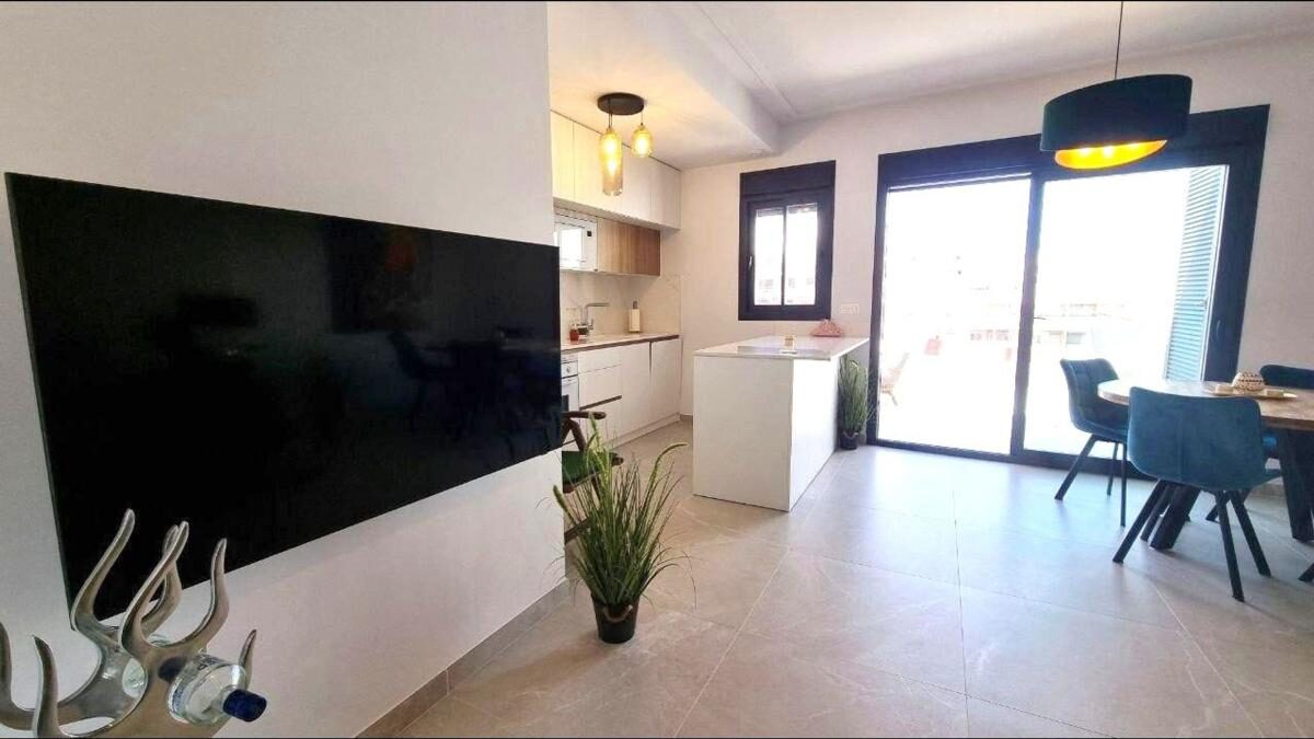 Квартира з 2 спальнями, 94м² в Торрев'єха, Іспанія [ID: 0152-479962]