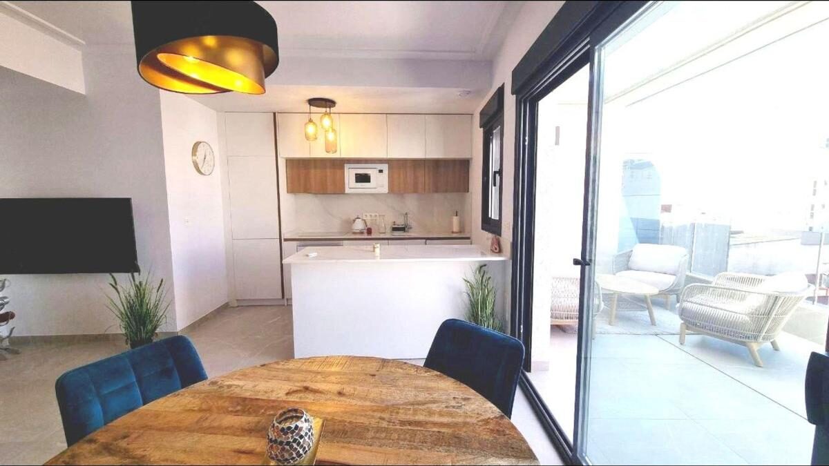 Квартира з 2 спальнями, 94м² в Торрев'єха, Іспанія [ID: 0152-479962]