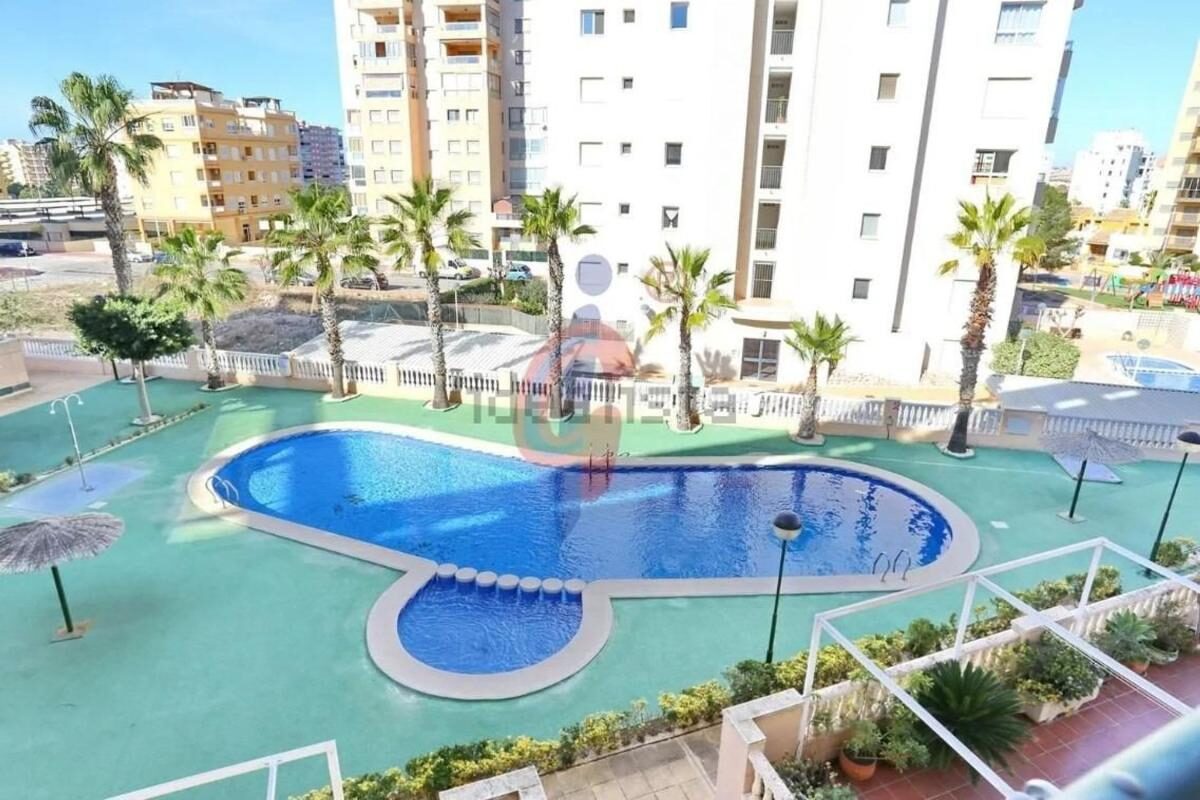 Апартаменти з 4 спальнями, 150м² в Гуардамар-дель-Сегура, Іспанія [ID: 0152-479708]