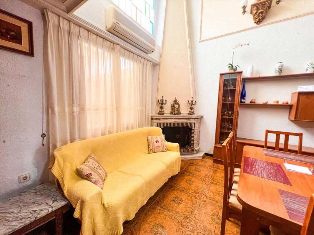 Вілла з 5 спальнями, 340м² в Гуардамар-дель-Сегура, Іспанія [ID: 0152-479699]
