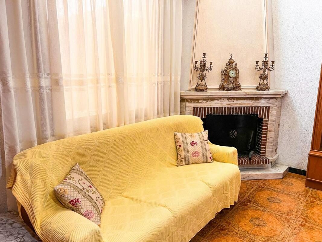 Вілла з 5 спальнями, 340м² в Гуардамар-дель-Сегура, Іспанія [ID: 0152-479699]