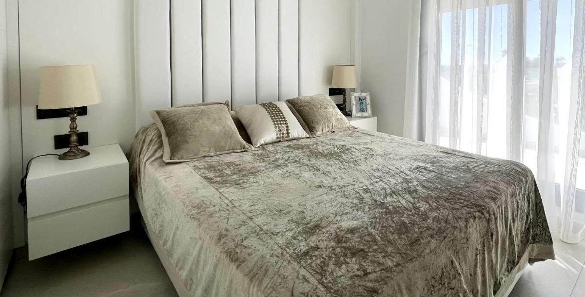 Вілла з 3 спальнями, 115м² в Рохалес, Іспанія [ID: 0152-400728_192099]