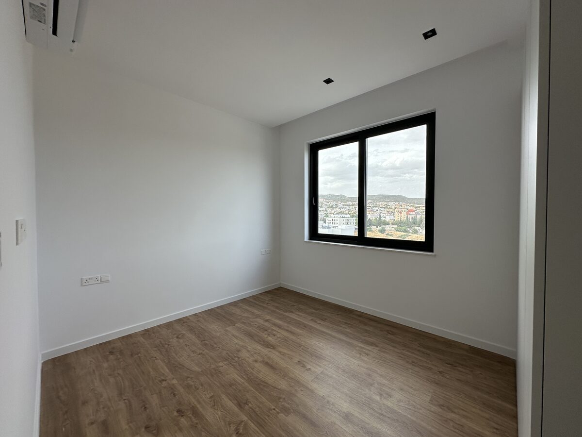 Пентхаус з 5 спальнями, 140.00м² в agios-athanasios, Кіпр [ID: 0602-1148]