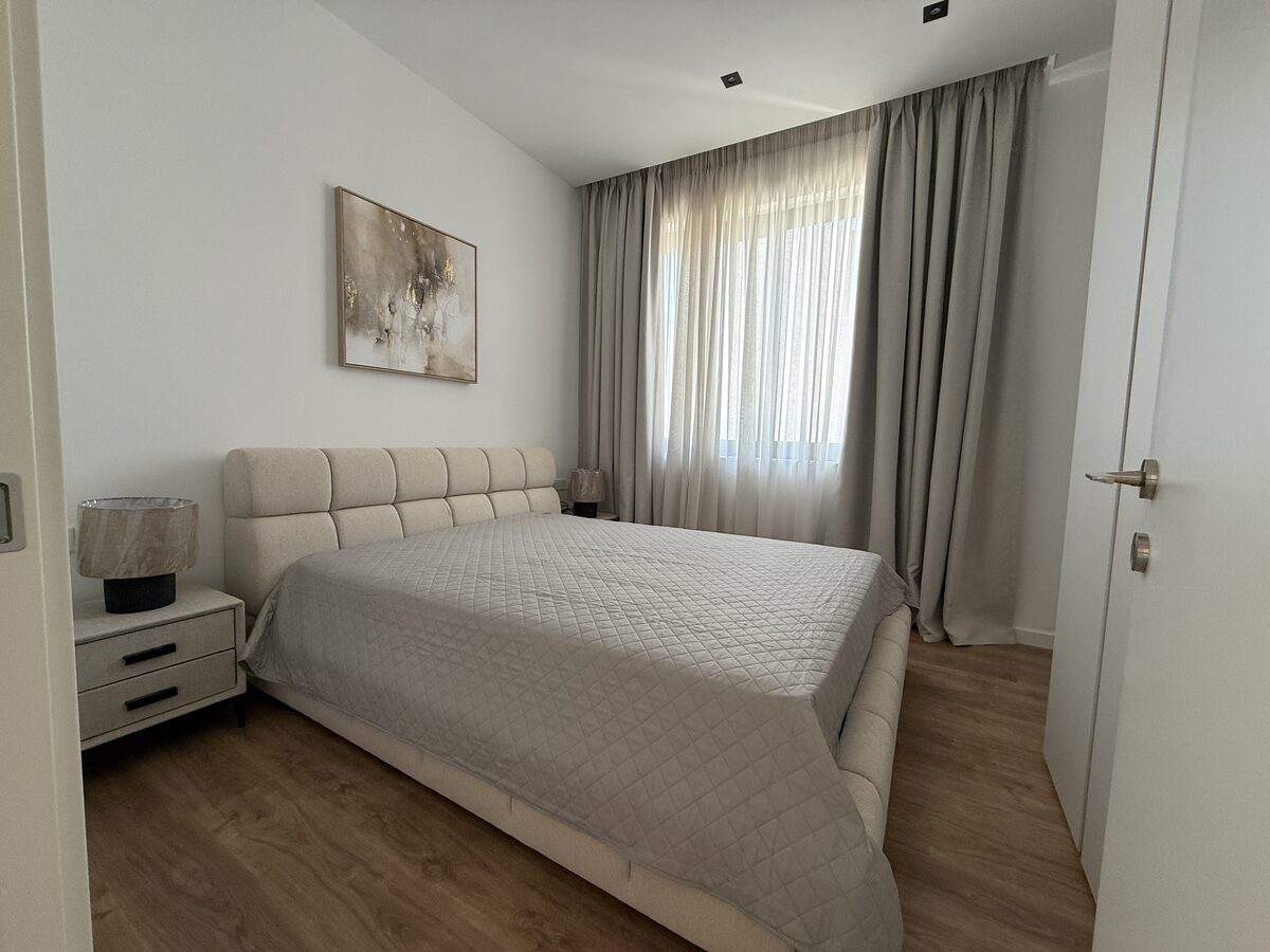 Penthouse z 5 sypialniami, 140.00m² w agios-athanasios, Cypr [ID: 0602-1149]