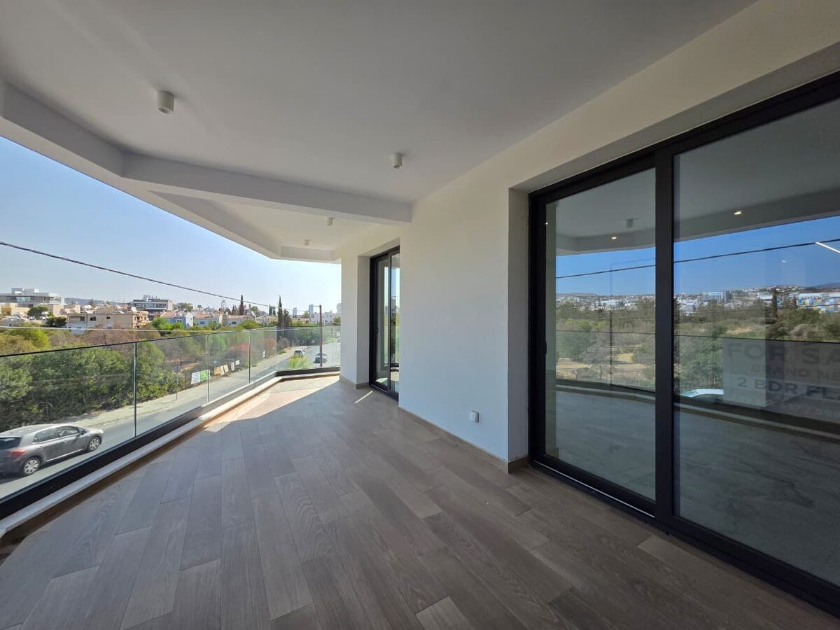 Квартира с 2 спальнями, 88.00м² в agios-athanasios, Кипр [ID: 0602-1187]