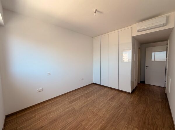 Квартира в makenzy, Кипр, 80.00м² - изображение 4