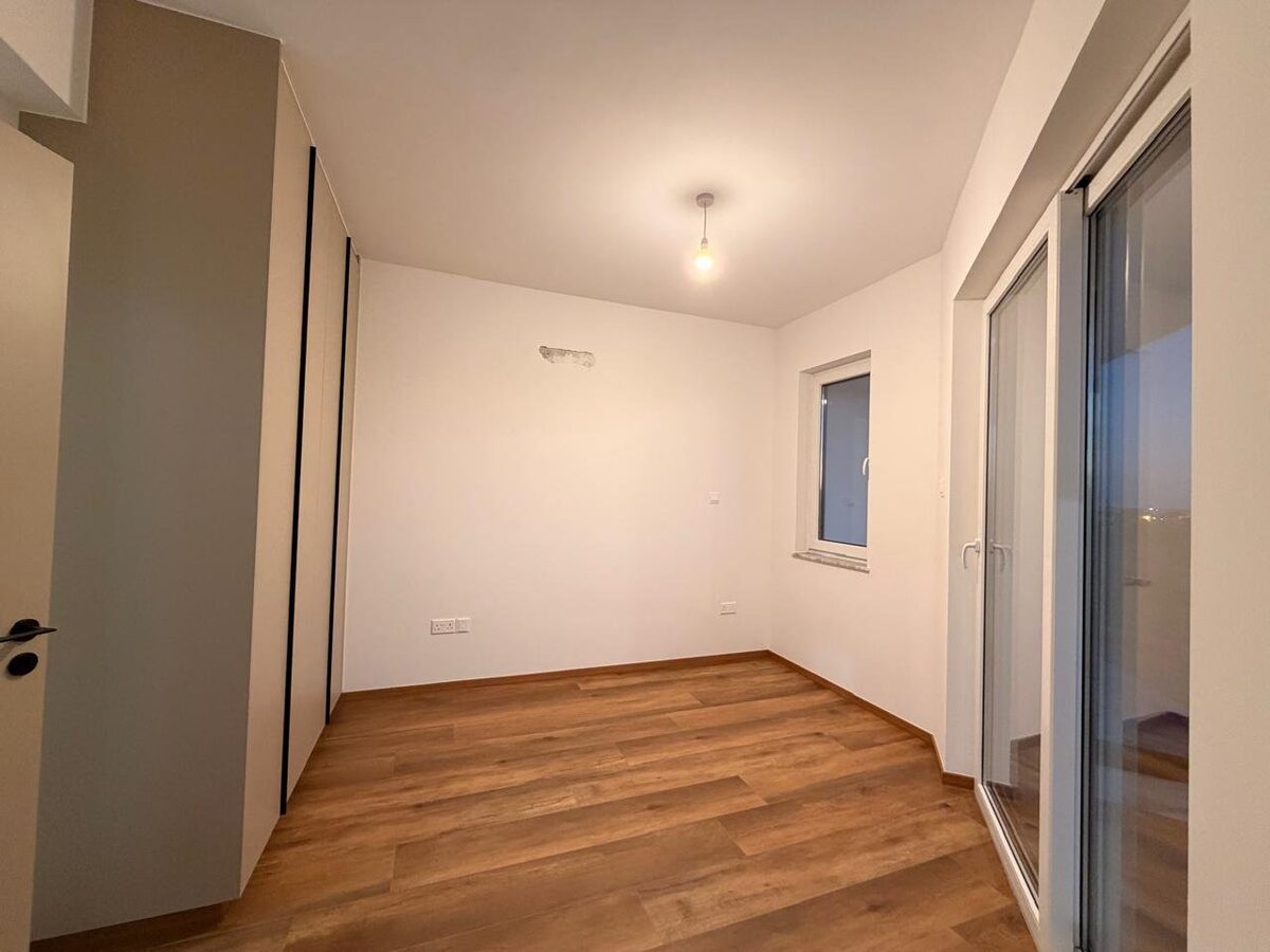 Apartament z 2 sypialniami, 81.00m² w livadia, Cypr [ID: 0602-3044]