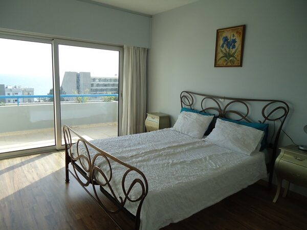 Apartment in agios-tychon-tourist-area, Cyprus - image 3