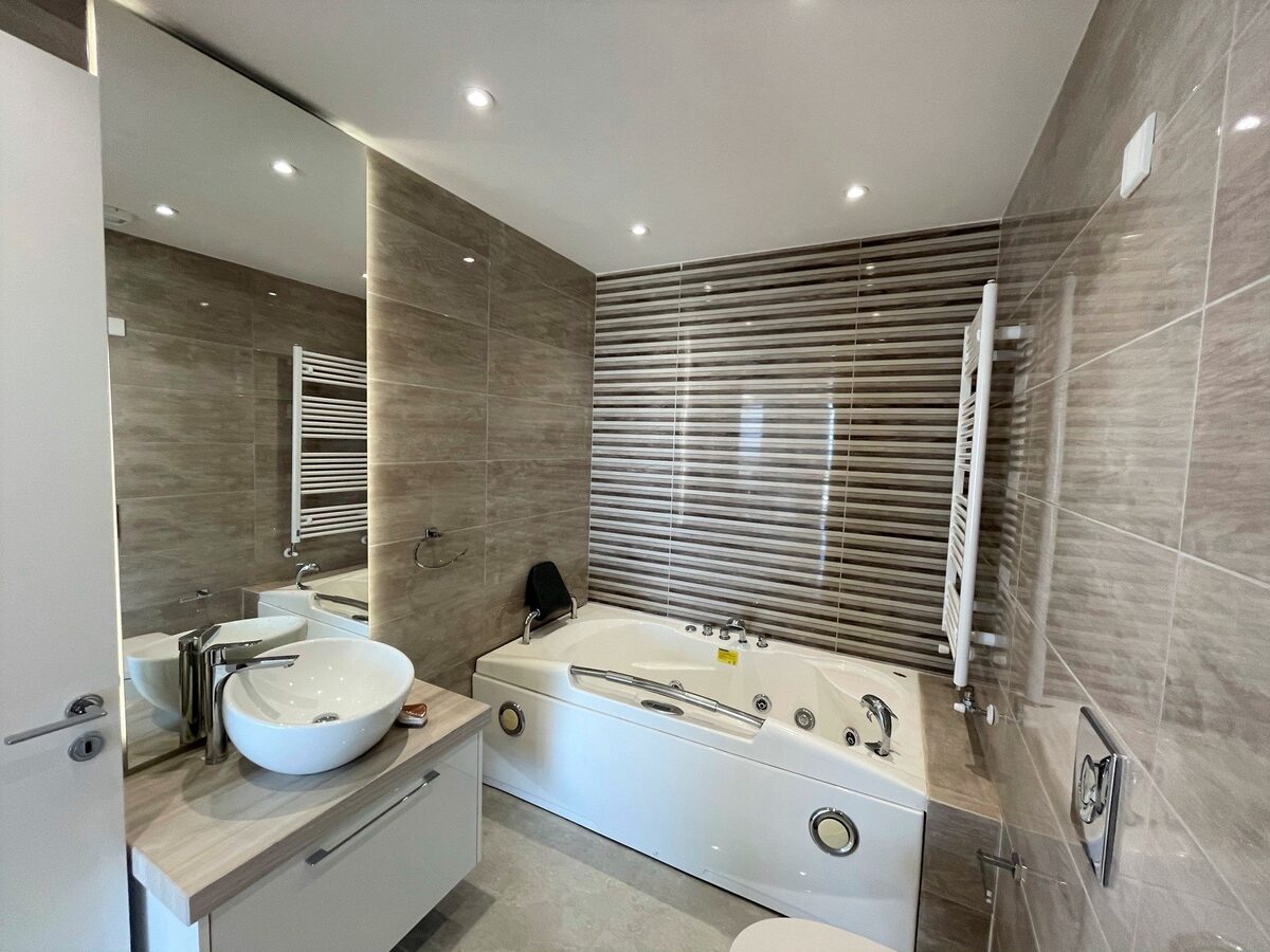 houses з 5 спальнями, 340.00м² в geroskipou, Кіпр [ID: 0602-4011]