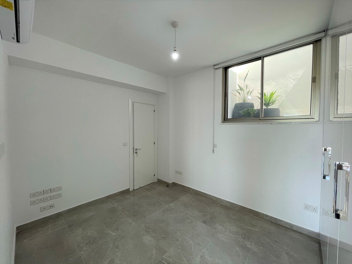 houses з 5 спальнями, 340.00м² в geroskipou, Кіпр [ID: 0602-4013]