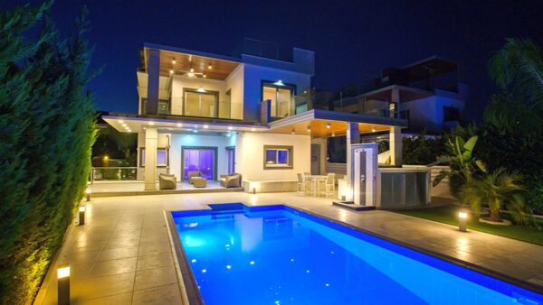 houses в agios-tychon-tourist-area, Кіпр, 275.00м²