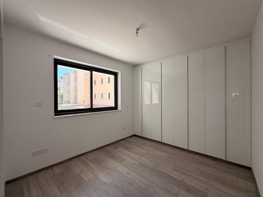 Apartament z 3 sypialniami, 110.00m² w makenzy, Cypr [ID: 0602-4274]