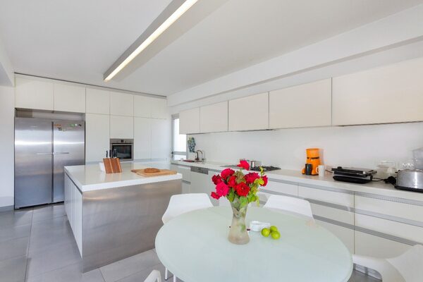 houses в potamos-germasogeias, Кипр, 270.00м²