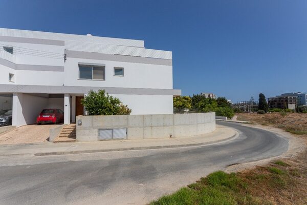 houses в potamos-germasogeias, Кипр, 270.00м² - изображение 13