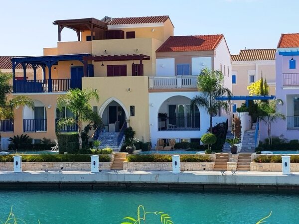 houses w limassol-marina, Cypr - obraz 9