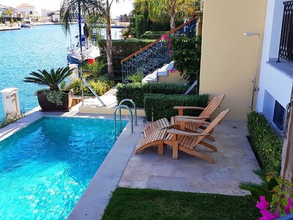 houses w limassol-marina, Cypr - obraz 11