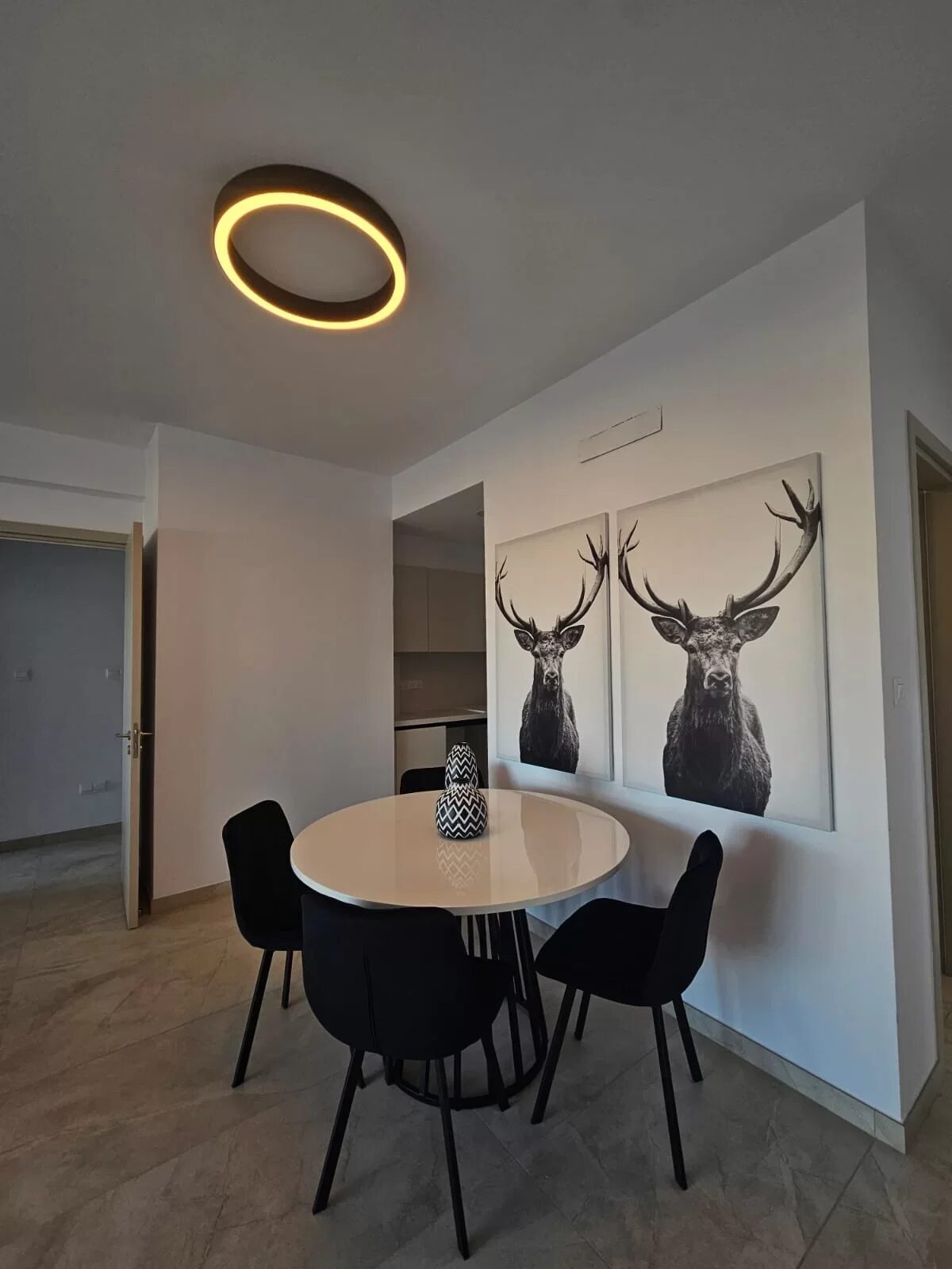 Квартира с 2 спальнями, 80.00м² в agios-athanasios, Кипр [ID: 0602-5461]