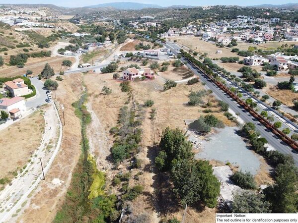 rentable-property в polemidia-pano, Кипр, 3645.00м² - изображение 3
