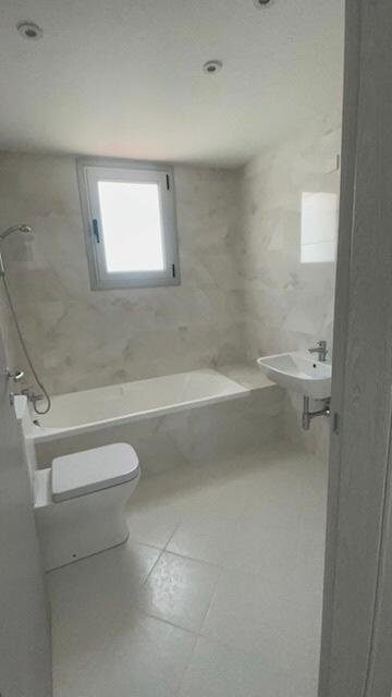 houses з 5 спальнями, 310.00м² в agios-tychon, Кіпр [ID: 0602-5550]
