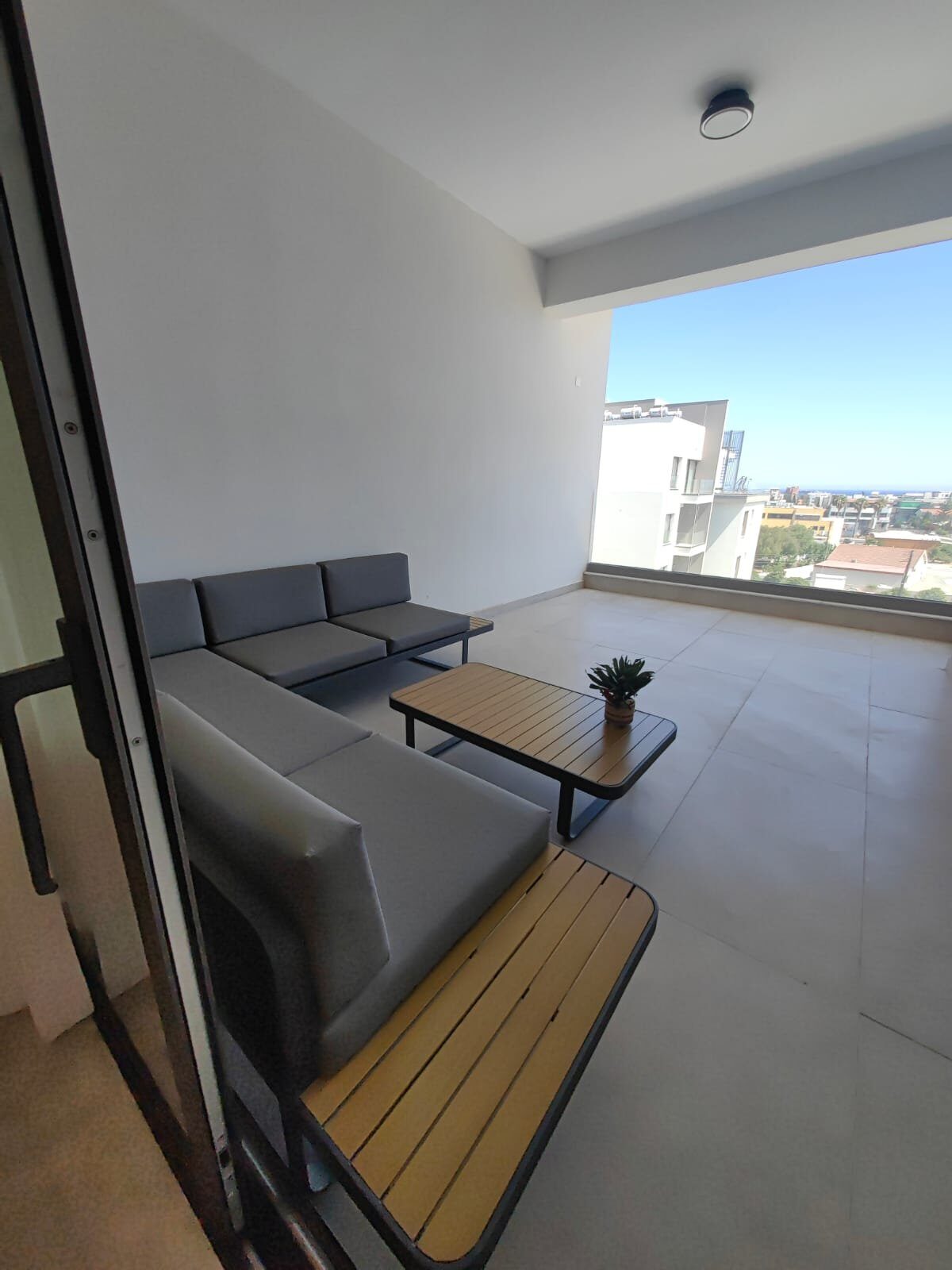 Квартира з 2 спальнями, 91.00м² в agios-athanasios, Кіпр [ID: 0602-6164]