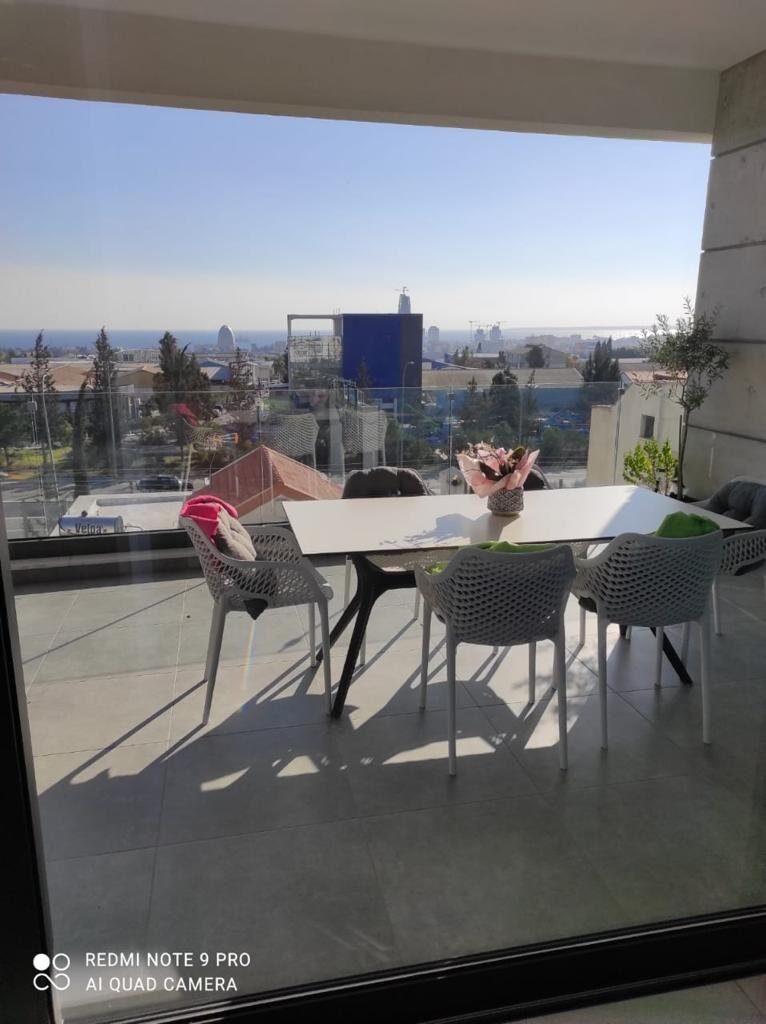 Penthouse with 3 bedrooms in agios-athanasios, Cyprus [ID: 0602-6589]