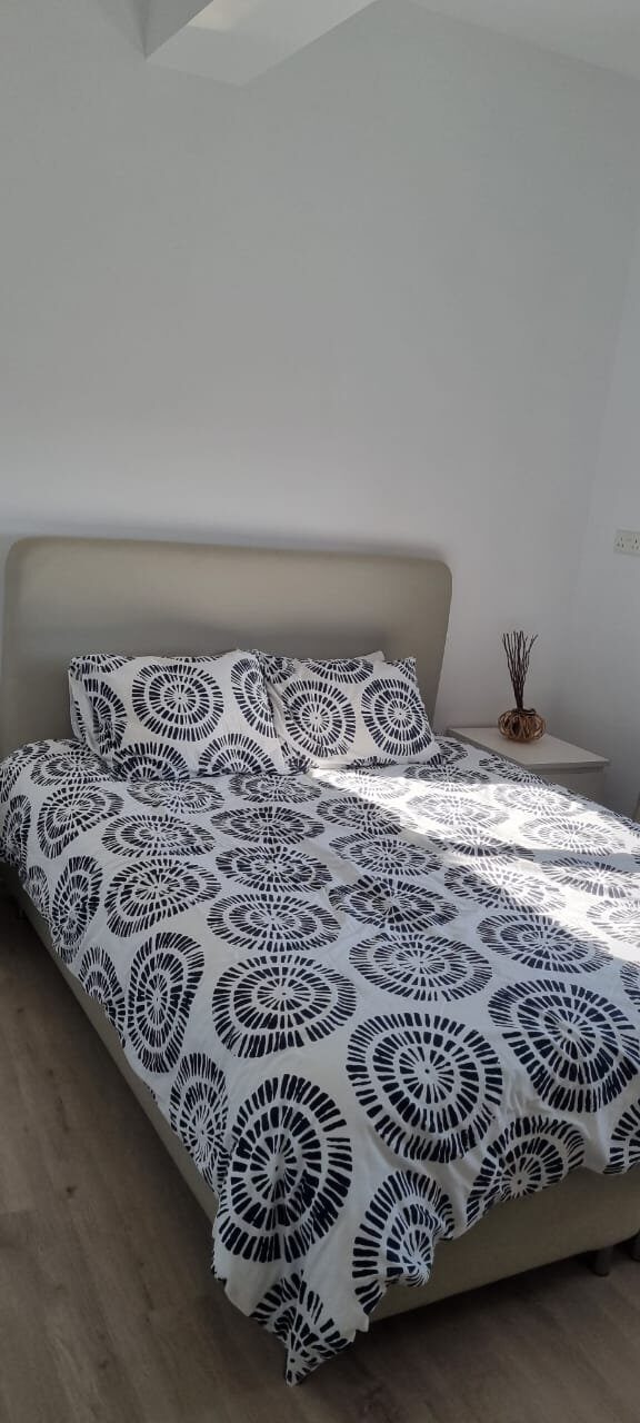 Apartment in mesa-geitonia, Cyprus, 90.00m² - image 2