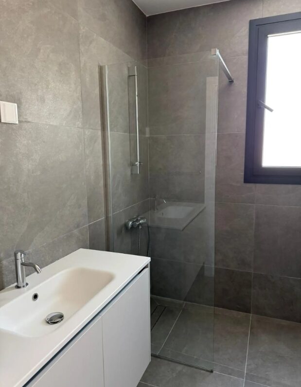 Penthouse with 3 bedrooms, 128.00m² in germasogeia, Cyprus [ID: 0602-6687]