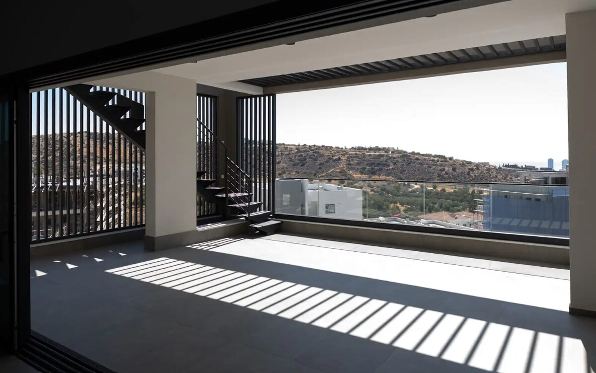 Penthouse with 3 bedrooms, 128.00m² in germasogeia, Cyprus [ID: 0602-6687]
