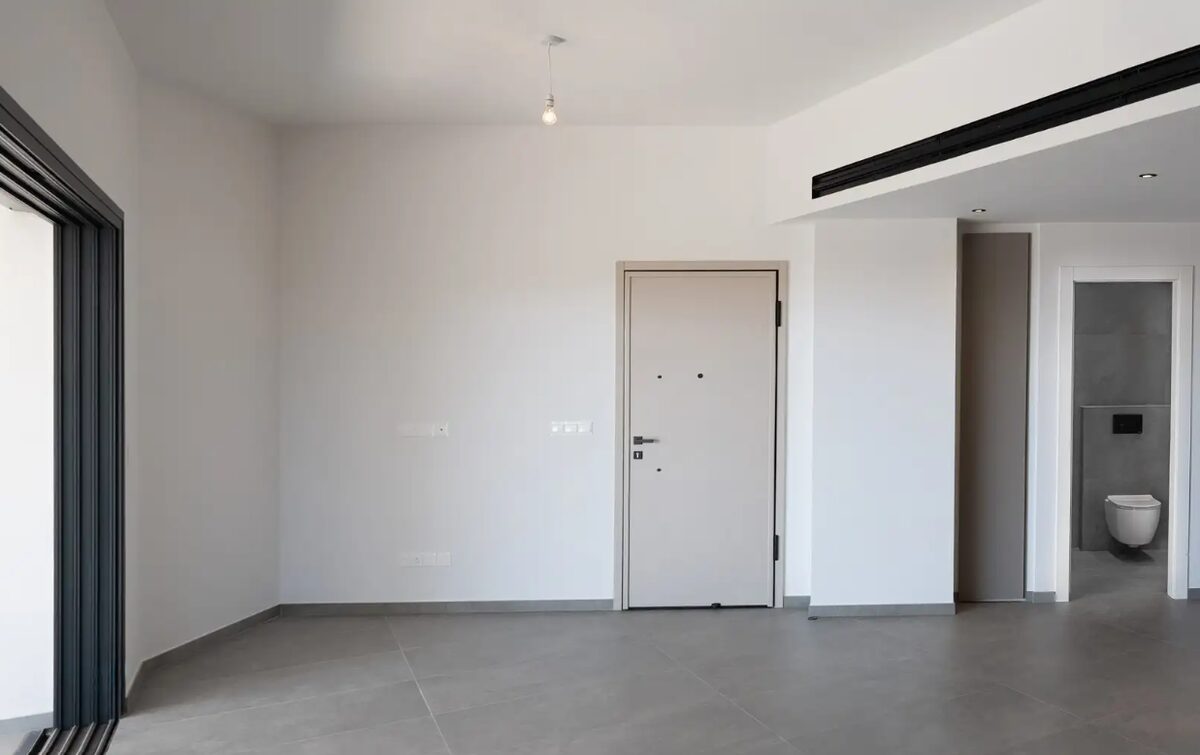 Penthouse with 3 bedrooms, 128.00m² in germasogeia, Cyprus [ID: 0602-6687]