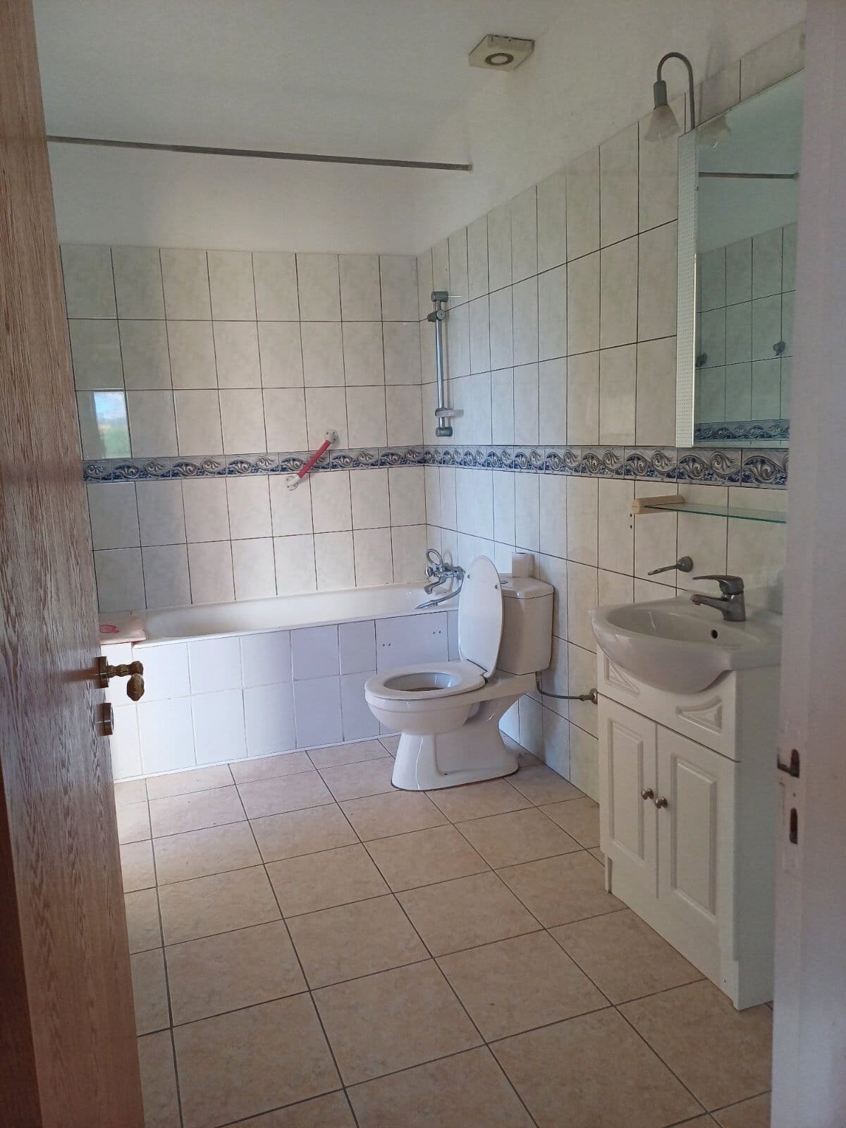 Apartament z 3 sypialniami, 120.00m² w empa, Cypr [ID: 0602-6871]