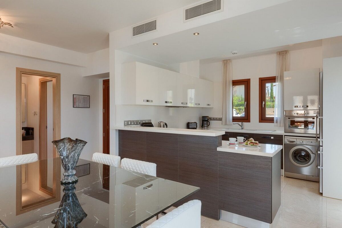 houses with 2 bedrooms in aphrodite-hills-kouklia, Cyprus [ID: 0602-31112]