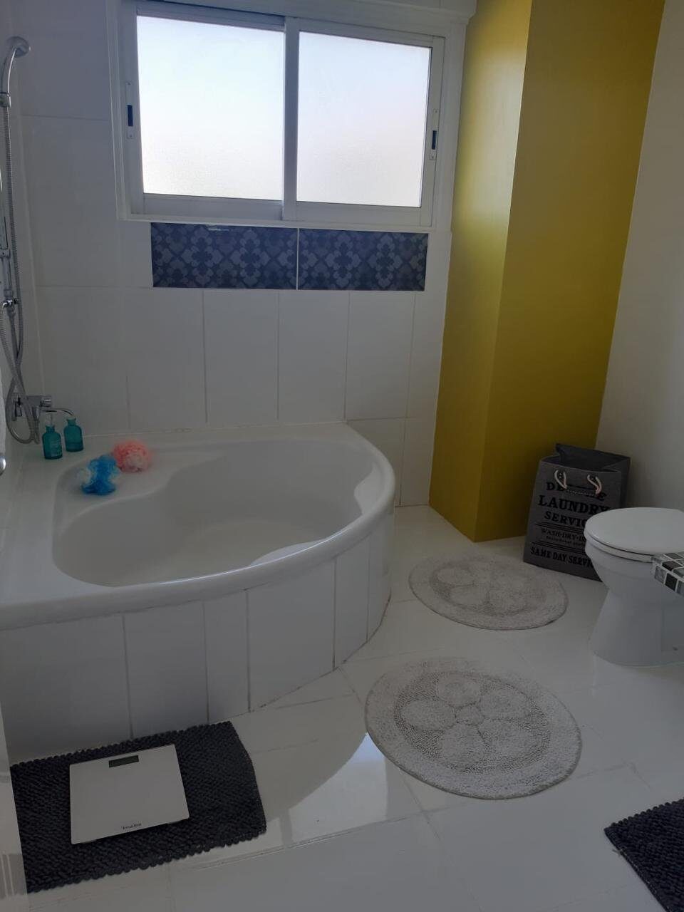 houses with 5 bedrooms in neapolis, Cyprus [ID: 0602-231185]
