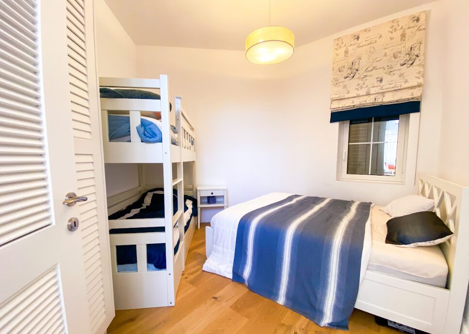Вилла с 5 спальнями в pyrgos, Кипр [ID: 0602-231369]